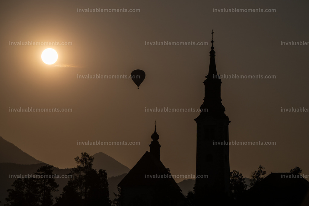 DJ0_0453 | invaluablemoments.com - Realisiert mit Pictrs.com