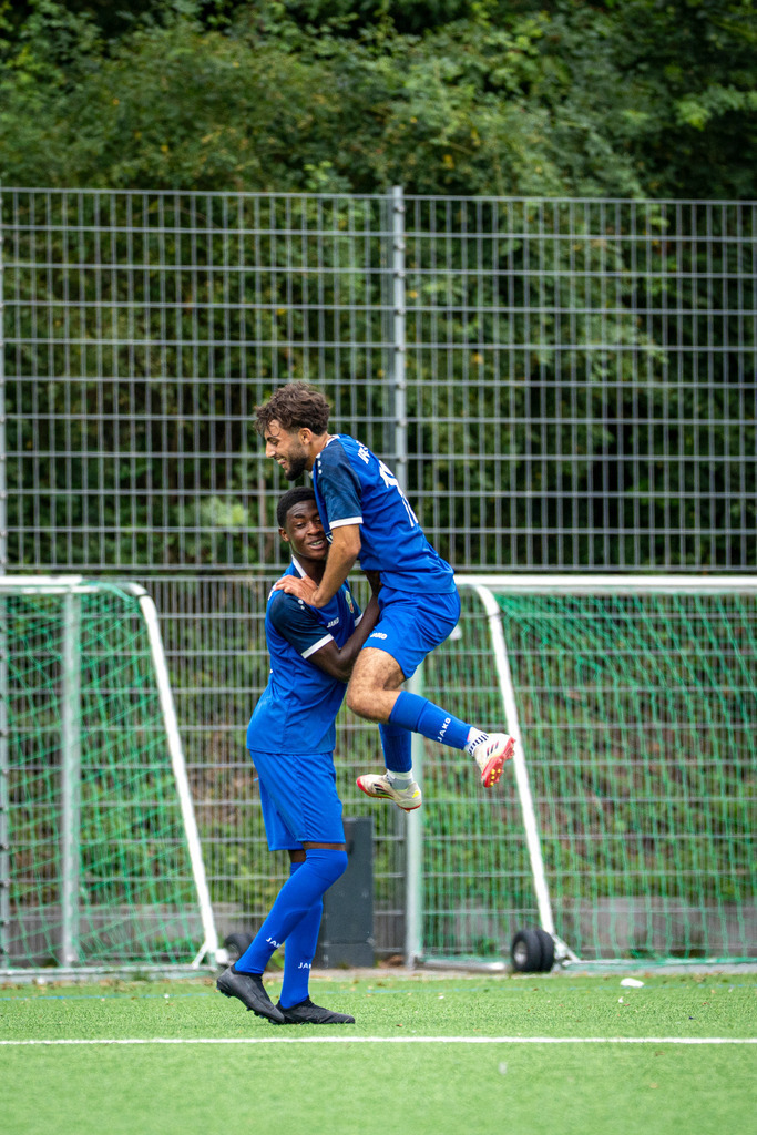 _DSC9018 | Professionelle Fußball- und Sportfotografie. Spielbilder online ansehen und kaufen – Einzelbilder oder komplette Galerien in hoher Qualität. - Realisiert mit Pictrs.com