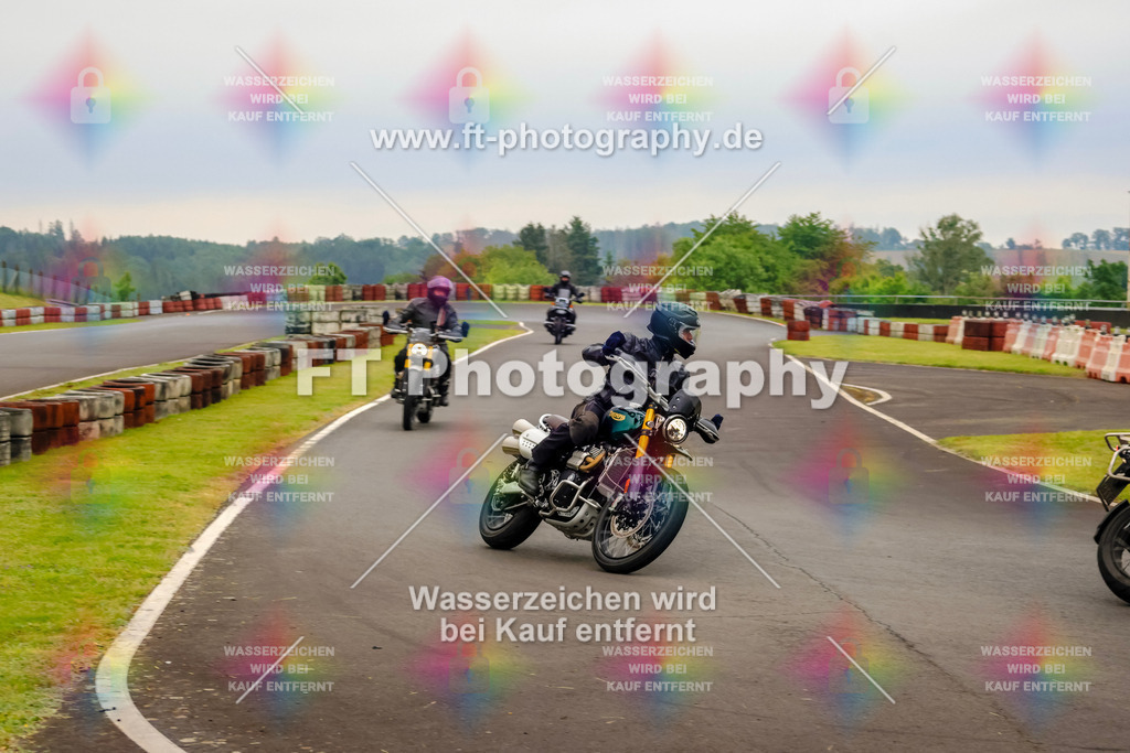 OBK-5306 | Hier findet Ihr Bilder von Touristenfahrten auf der Nürburgring Nordschleife oder von anderen Veranstaltungen die ich besucht habe. Viel Spass beim Durch Schauen 