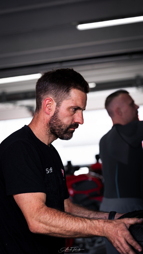 Ducati Trackday Hockenheimring 2026 | Entdecken Sie die faszinierende Welt von Alexander Tschuncky Arts: Kreative Fotografie, atemberaubende Automobilkunst und hochwertiger Bilderdruck. Lassen Sie sich inspirieren! - Realisiert mit Pictrs.com