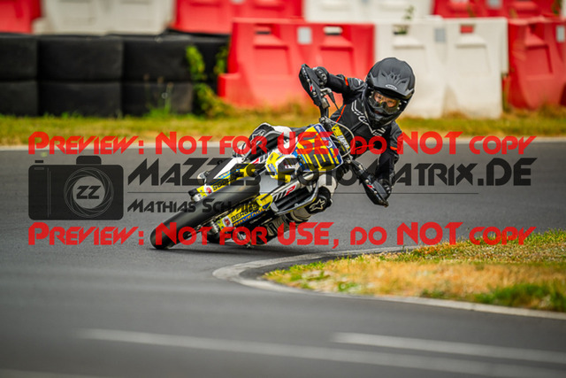 MaZZes_FotoMatrix_230701_9945 | ROOKIES