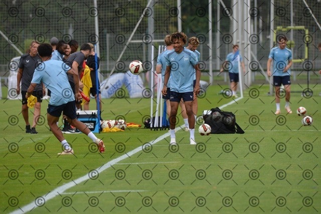 RGE_0033 | Hertha BSC, 2.Bundesliga, Herren, Fußball, Training auf dem Schenckendorffplatz, Montag 10.08. 2026, Saison 2026/27,  im Bild Oluwaseum Adewumi (Hertha BSC ),  Fotograf: Ralf Gebhardt - Realisiert mit Pictrs.com
