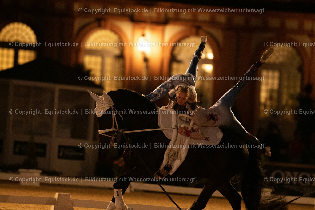20230527_Voltigieren_NASPA_Flutlicht_0930 | equistock
