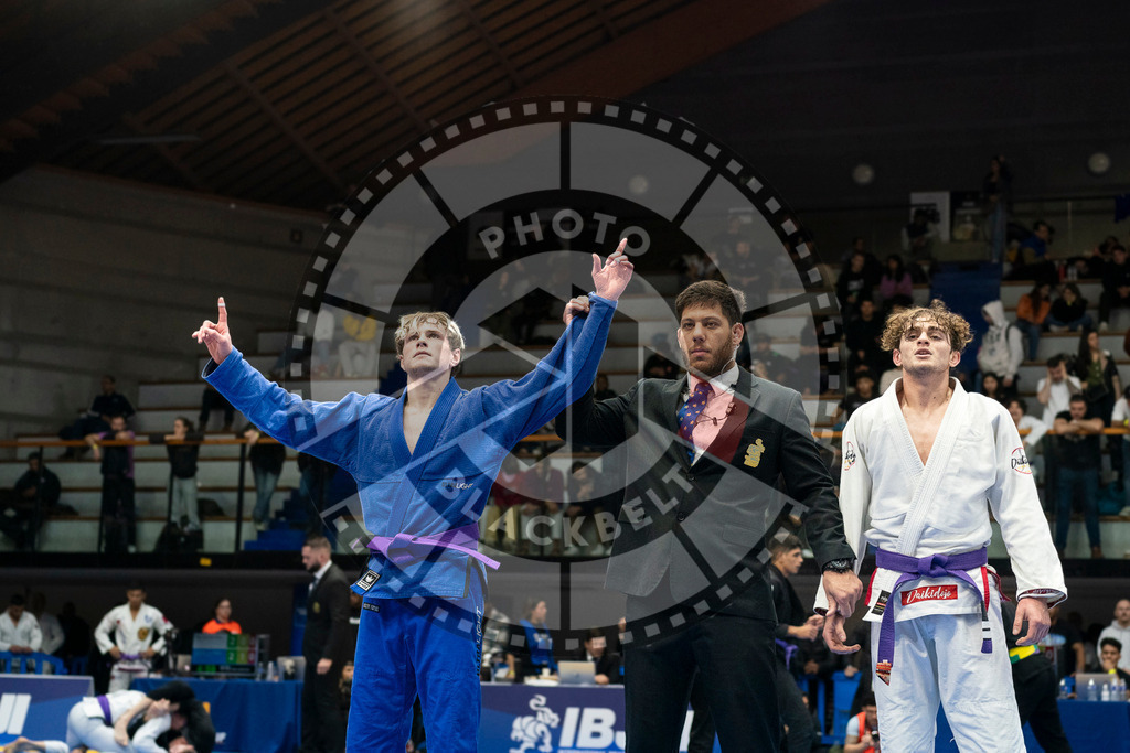 20240123PBB01965 | Fighters compete during the second day of the IBJJF European Championship in Paris, France, on January 23, 2024.