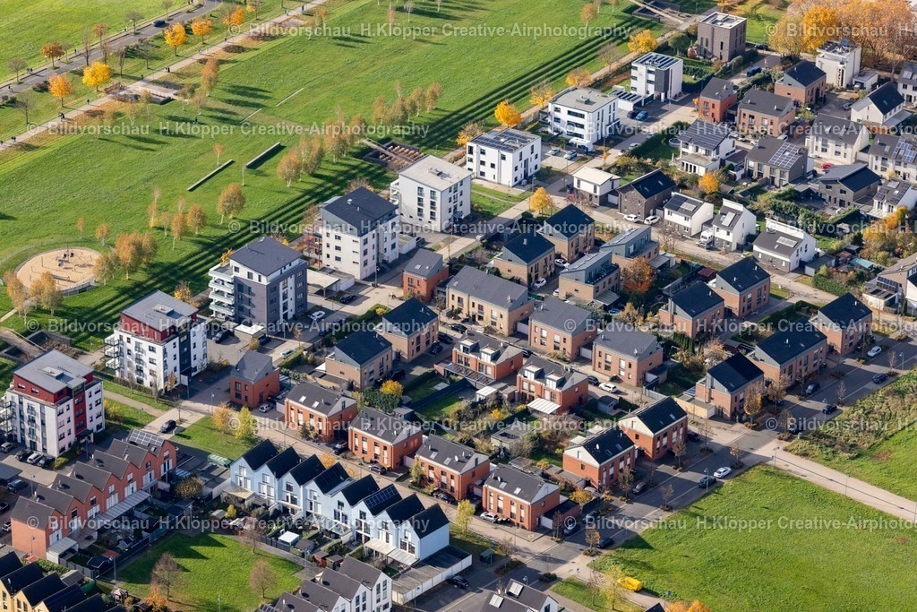 Luftbilder Alsdorf-7422 | Luftbildfotografie Wohngebiet - Mischbebauung der Mehr- und Einfamilienhaussiedlung an der Schachtstraße, Flözstraße in Alsdorf im Bundesland Nordrhein-Westfalen, Deutschland - Realisiert mit Pictrs.com