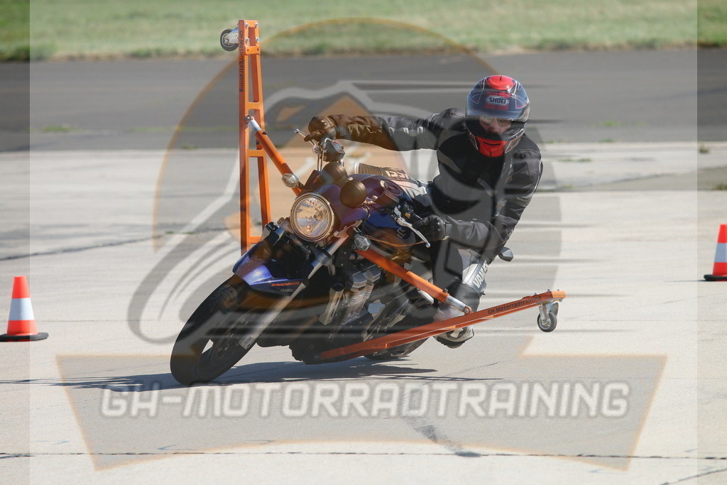 IMG_3677 | gh-motorradtraining-foto.de - Realisiert mit Pictrs.com