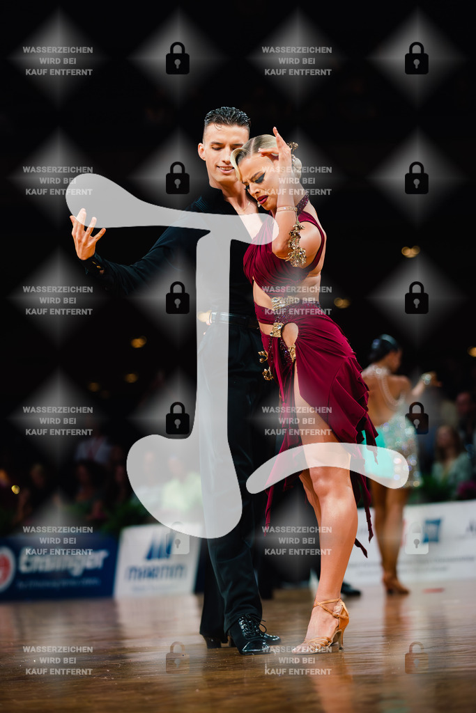 GOC 2025 - WDSF GrandSlam Latin 114th-115th (195) Matyas Felcman _ Nela Koskova (Czech Republic)-2025-08-23-1054 | Webshop for digital downloads and prints of dance sport, event & show photographer Julian Link - Realisiert mit Pictrs.com