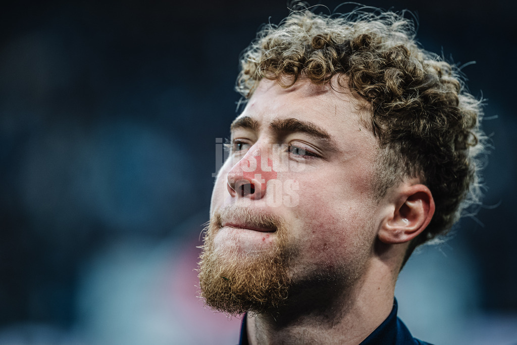 Fußball | Männer | Saison 2025/2026 | 1. Fußball-Bundesliga | 12. Spieltag | Hamburger SV vs. VfB Stuttgart | 30.11.2025 | Hannes Hermann (#40, HSV)