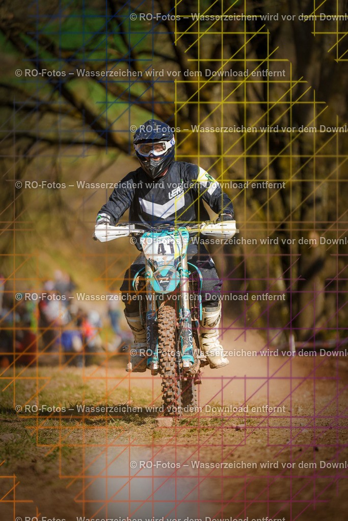 3 Lauf Mernes-1219 | Sportfotografie von RO-Fotos: Motorsport, Motocross, Enduro, Laufveranstaltungen und Triathlon. Professionelle Fotos von Sportlern und Events. - Realisiert mit Pictrs.com