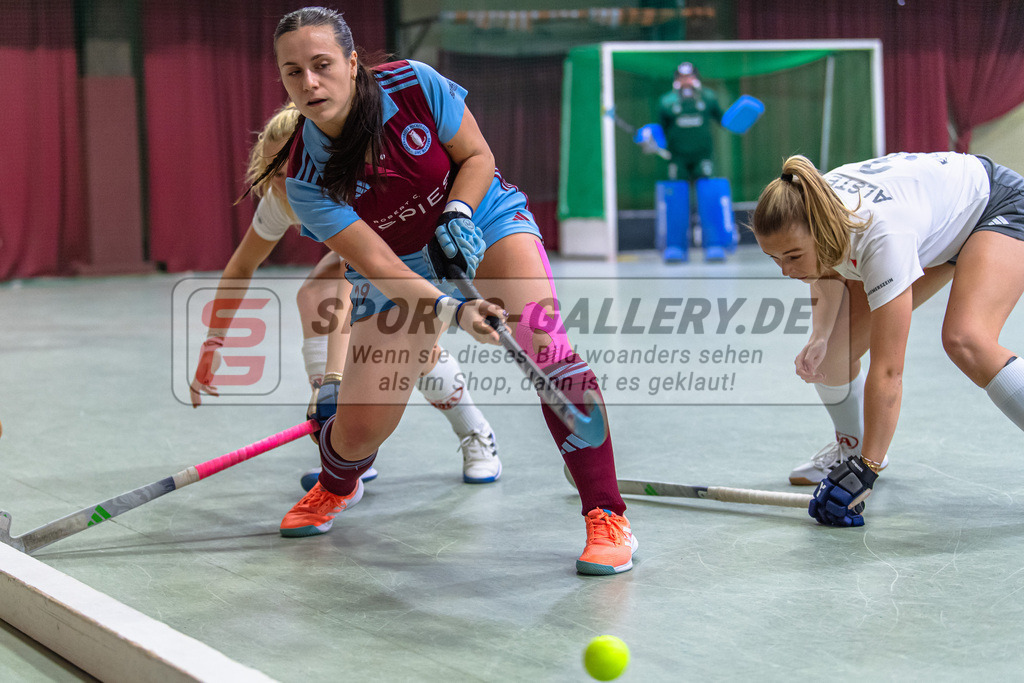 SM_20231216-D5A_5420 | 1.Bundesliga Hallenhockey  (W) UHC - DCadA / 3:2 (2:2)