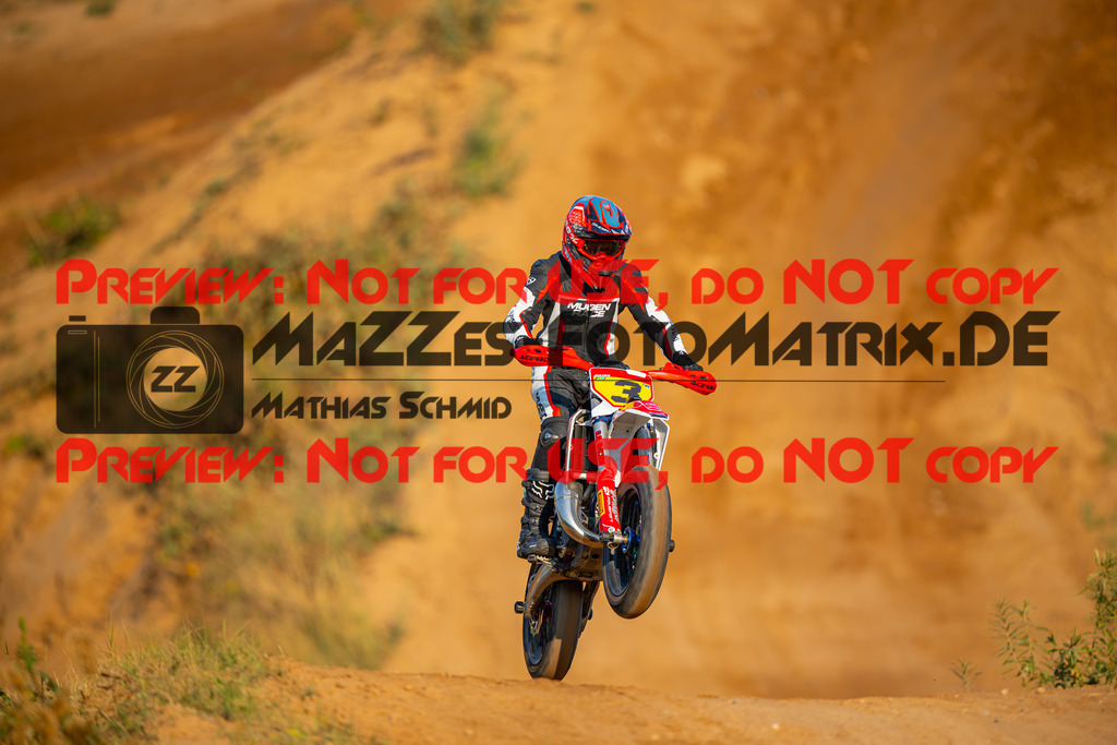 MaZZes-Fotomatrix-20260815-598979 | ROOKIES