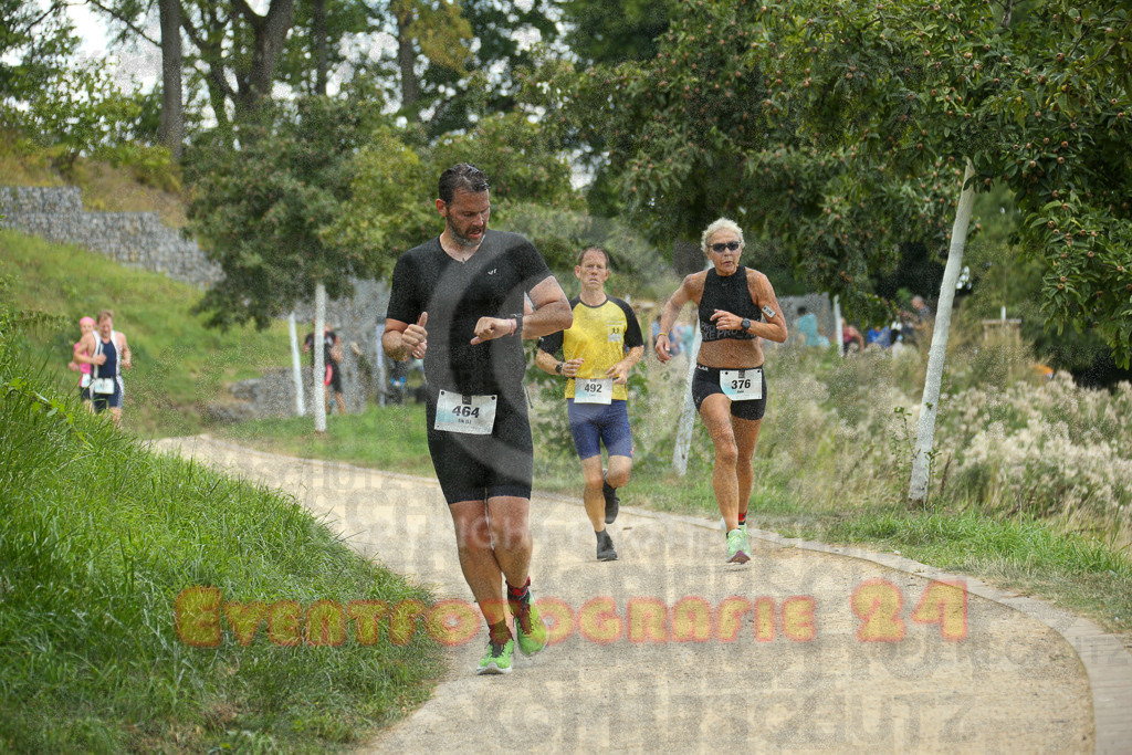250824_1353_EX1_4110 | Sportfotografie im Rhein-Sieg Kreis, Köln, Bonn, NRW, Rheinland Pfalz, Hessen, etc. Unser Tätigkeitsfeld umfasst den Laufsport vom Volkslauf über den Marathon, Duathlon, Triathon bis zum Ultralauf wie Kölnpfad Ultra oder Schindertrail.