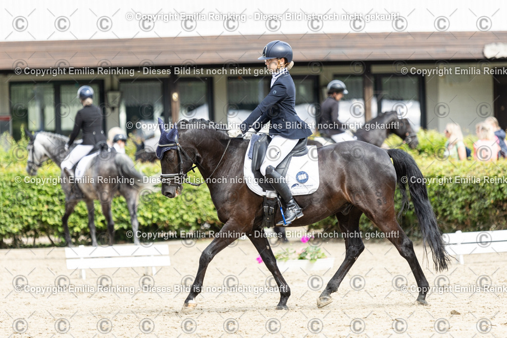 CL5A5386 | Emilia Reinking Fotografie - Realisiert mit Pictrs.com