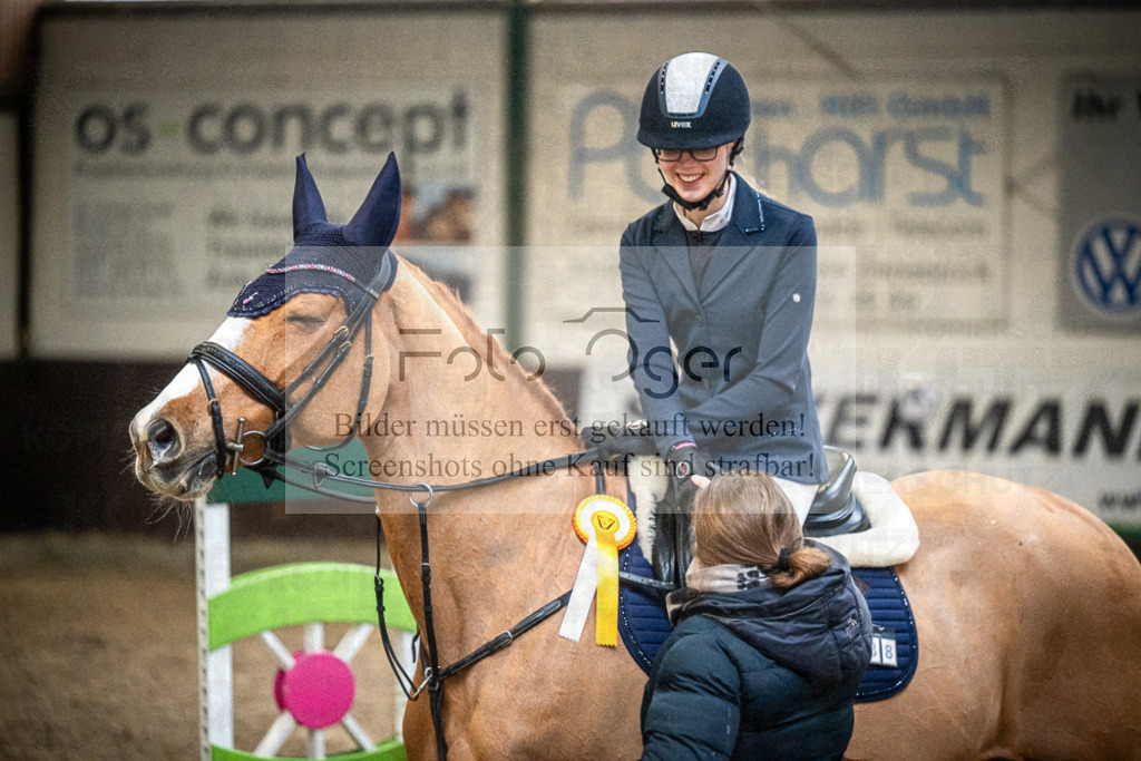 DOS_0009 | Entdecke hochwertige Reitturnierfotos von Foto Oger. Professionell, emotional und authentisch – jetzt Lieblingsmomente im Shop bestellen.Deutschlandweite Turnierfotografie. - Realisiert mit Pictrs.com