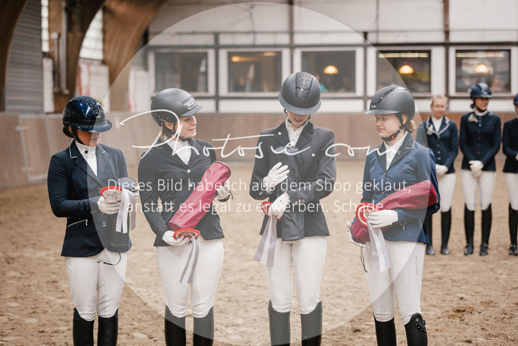 3I6A7644 | Stimmungsvolle Portraits und Reitsportfotografie im Ruhrgebiet und im Münsterland.

Pferdefotografie, Hundefotografie, Tierfotografie, Reportagen, Portraits von Tier und Mensch, Turnierfotografie in Bochum, Recklinghausen, Marl, Haltern am See, Dülmen.. - Realisiert mit Pictrs.com