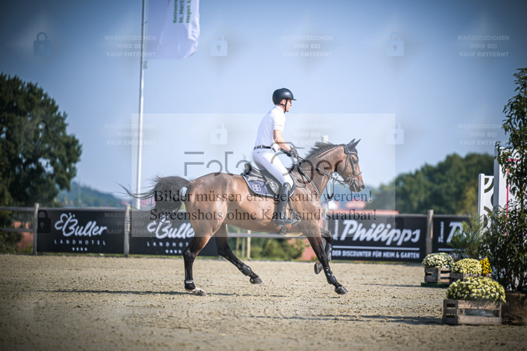 DOS_1633 | Entdecke hochwertige Reitturnierfotos von Foto Oger. Professionell, emotional und authentisch – jetzt Lieblingsmomente im Shop bestellen. - Realisiert mit Pictrs.com