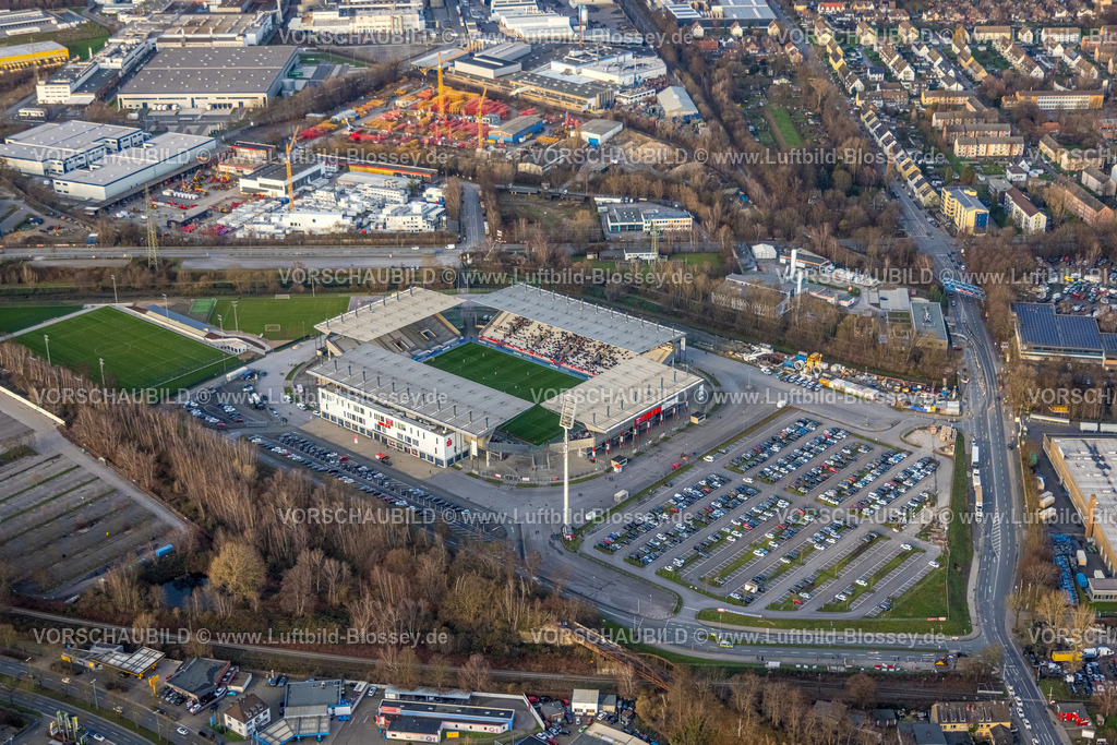 Essen230101455 | Luftbild, Stadion an der Hafenstraße, Fußballstadion Rot-Weiss Essen, Bergeborbeck, Essen, Ruhrgebiet, Nordrhein-Westfalen, Deutschland