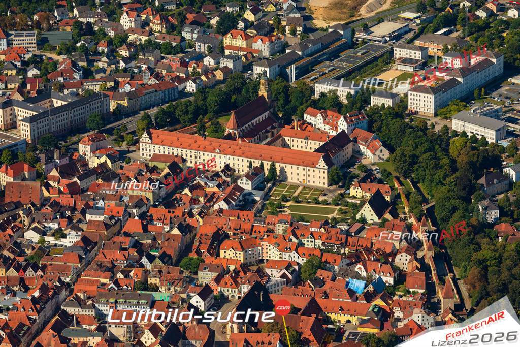 Luftaufnahme von Amberg - Die Luftaufnahme wurde 2025 vom UL-Flugzeug heraus erstellt ( keine Drohne ) - Hochauflösende Luftaufnahme - für professionelle Ausdrucke geeignet. Die Geschenkidee !Mit Lizenz und Bildrechte bestellbar