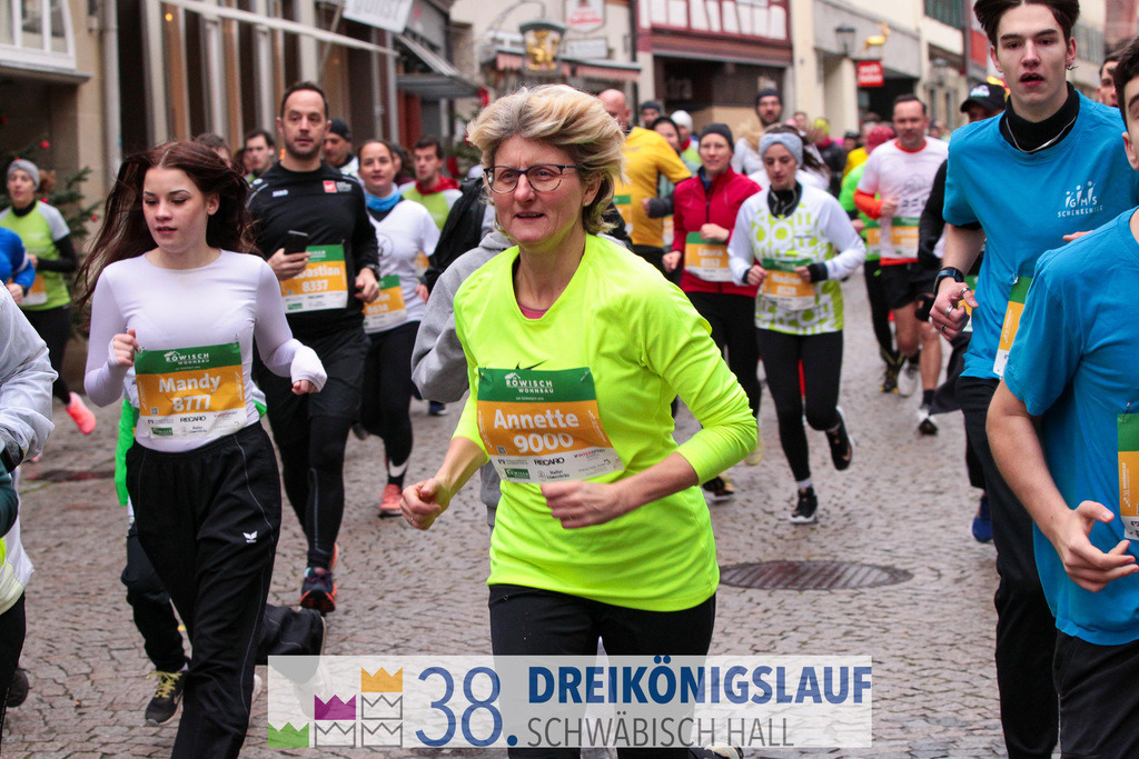 5km Roewisch Wohnbau Cup | 3 Koenigslauf 2024 5km Roewisch Wohnbau Cup - Realisiert mit Pictrs.com