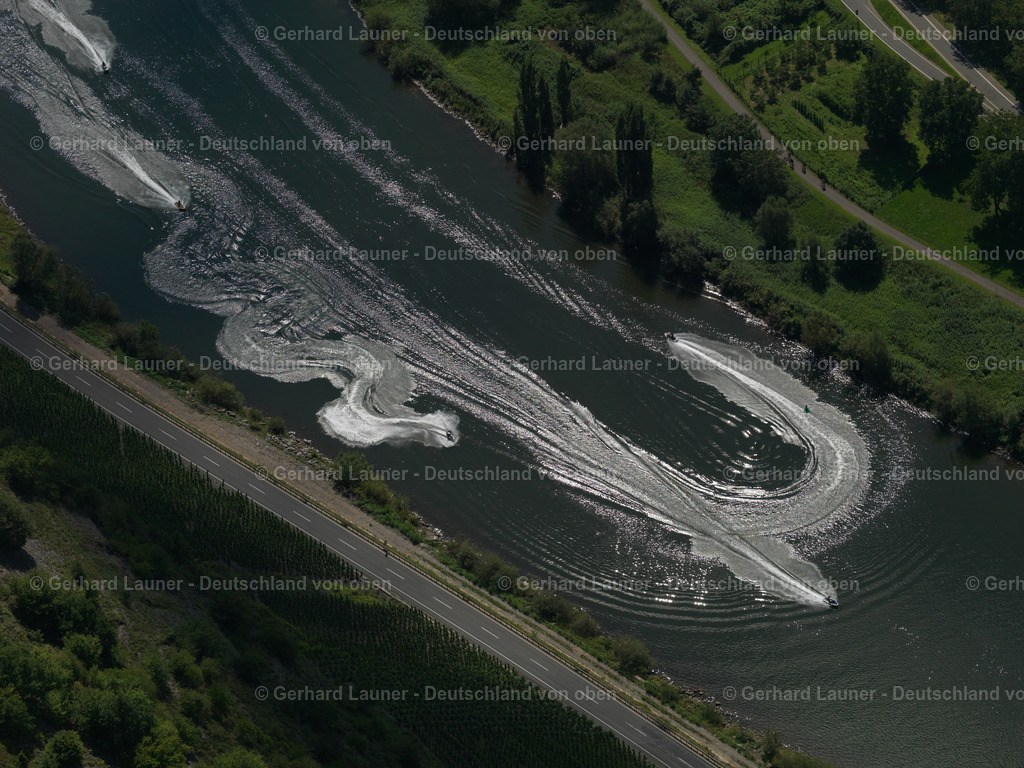 3197355 | Motorbootrennen auf der Mosel bei Bruttig