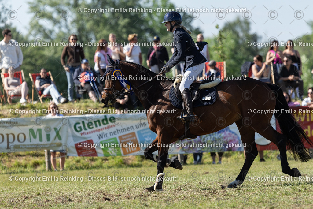 CL5A1479 | Emilia Reinking Fotografie - Realisiert mit Pictrs.com