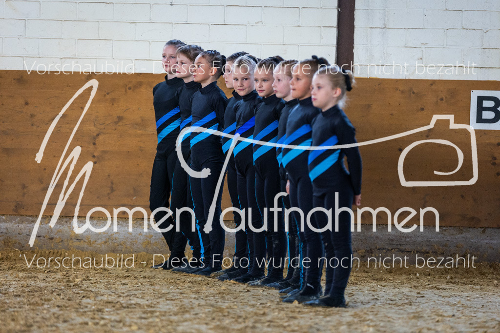 SS-Maxi-064 | MomenTaufnahmen Pferdesportfotos