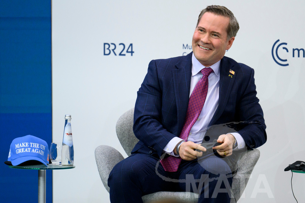 _DWA5478 | MATA IndoCon - Realisiert mit Pictrs.com