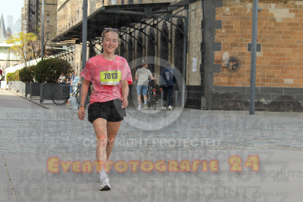 250920_1338_EV4_6328 | Sportfotografie im Rhein-Sieg Kreis, Köln, Bonn, NRW, Rheinland Pfalz, Hessen, etc. Unser Tätigkeitsfeld umfasst den Laufsport vom Volkslauf über den Marathon, Duathlon, Triathon bis zum Ultralauf wie Kölnpfad Ultra oder Schindertrail.