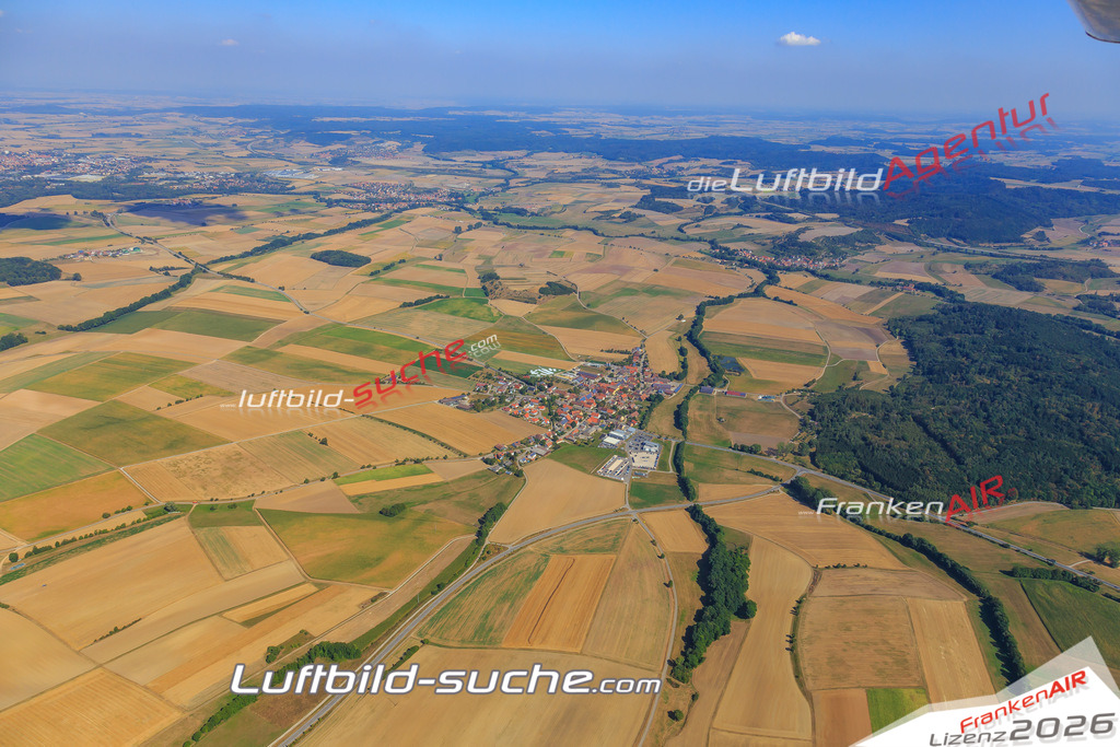 Luftbild von Lohr Insingen - Luftaufnahme wurde 2016 von https://frankenair.de mittels Flugzeug (keine Drohne) erstellt - die Geschenkidee