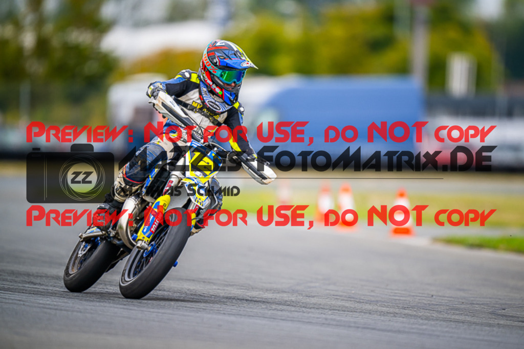 MaZZes_FotoMatrix_231001_0800 | ROOKIES