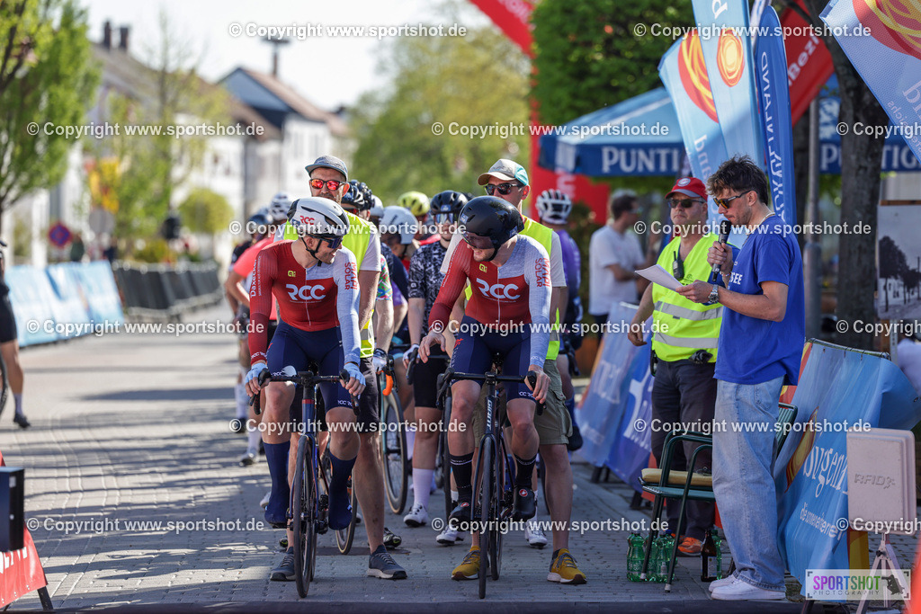 192_VJ__5762 | Neusiedlersee Radmarathon 2026@sportshot_your_pictrs #yourpictures#roadtowm2029 #nrm #neusiedlerseeradmarathon #neusiedlersee #neusiedlerseetourismus #burgenland #mörbisch #nrm26 #burgenlandtourismus #voglundco #poweredbyburgenlandtourismus #radsport #rad #marathon #ucigranfondo #visitburgenland #ucigranfondoworldseries