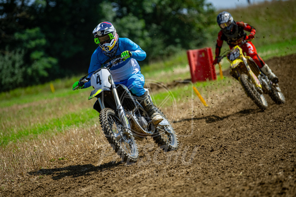 2Ex (109) | Paeschuphoto Shop - Wer nicht sucht der auch nicht findet.Ob Motocrossbilder oder von einem besuchtem Spiel, Hauptsache Action. - Realisiert mit Pictrs.com