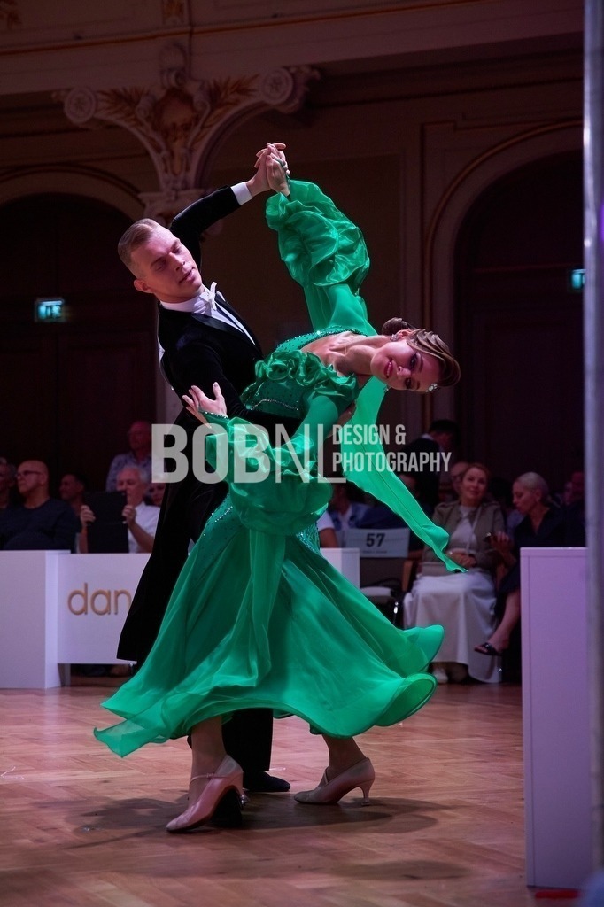 danceComp | Wuppertal - 06.07.2025: danceComp in Wuppertal (Historische Stadthalle), Germany. Photo by: BobNL design &amp; photography - Realized with Pictrs.com