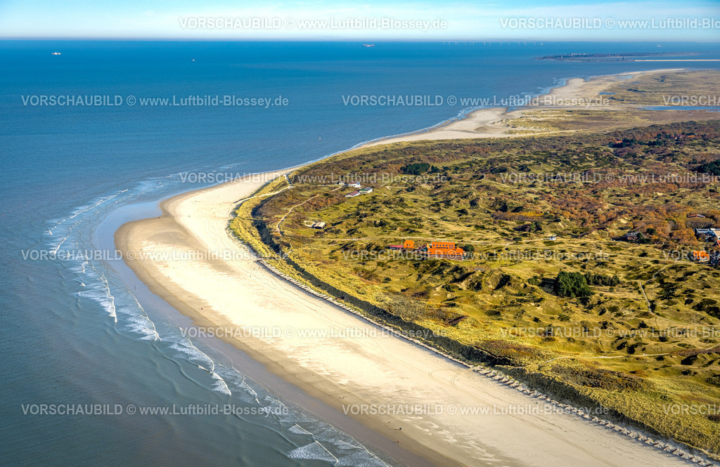 Wittmund251106062Spiekeroog | Luftbild, Gesamtansicht Ostfriesische Insel Spiekeroog, Nordwestseite mit Sandstrand und Weiße Düne, Evangelischer Jugendhof Spiekeroog, Spiekeroog, Norddeutschland, Ostfriesland, Niedersachsen, Deutschland