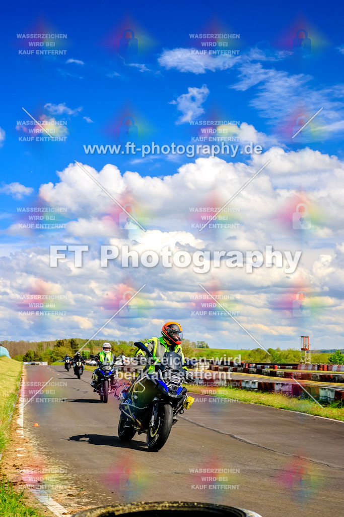 _OTO3846 | Hier findet Ihr Bilder von Touristenfahrten auf der Nürburgring Nordschleife oder von anderen Veranstaltungen die ich besucht habe. Viel Spass beim Durch Schauen 