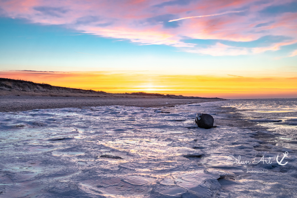 20250220-EAF_7280 | Eilun-Art-Fotografie Levke Martens, ihre Fotografin für Immobilien- und Landschaftsfotografie auf Föhr, Föhrer Motive als Poster, Leinwand, hinter Acrylglas oder stelle dir deinen eigenen Monatskalender zusammen, mit nur einem Klick