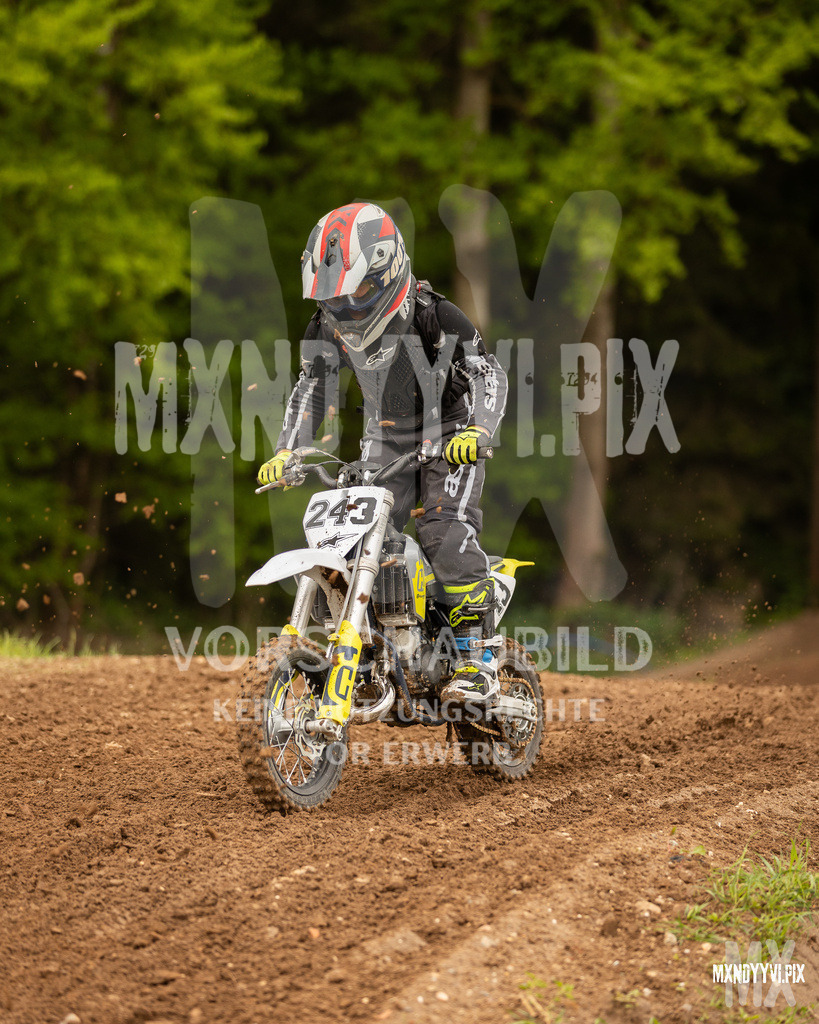 866A5482 | mxndyyvipix