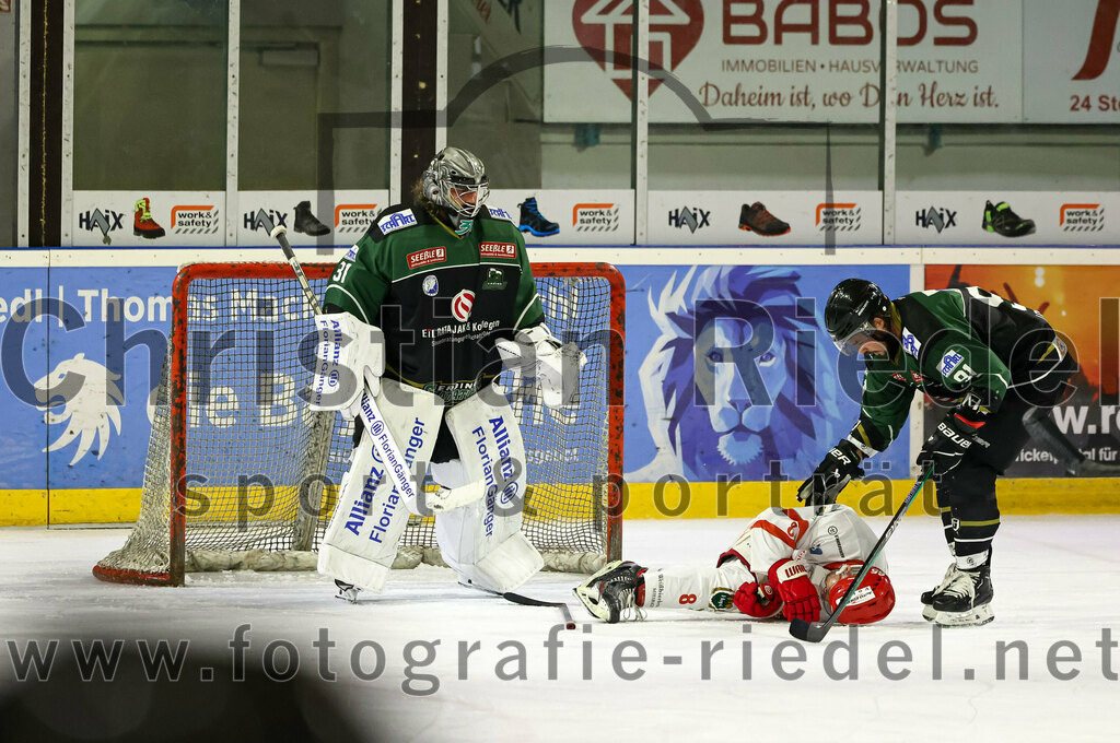 2022-11-13_099_TSV_Erding_gegen_TEV_Miesbach | Erding, Deutschland, 13.11.2022:
Eishockey, Bayernliga 2022 / 2023, 13. Spieltag, TSV Erding gegen TEV Miesbach, Endergebnis: 

Foto: Christian Riedel / fotografie-riedel.net