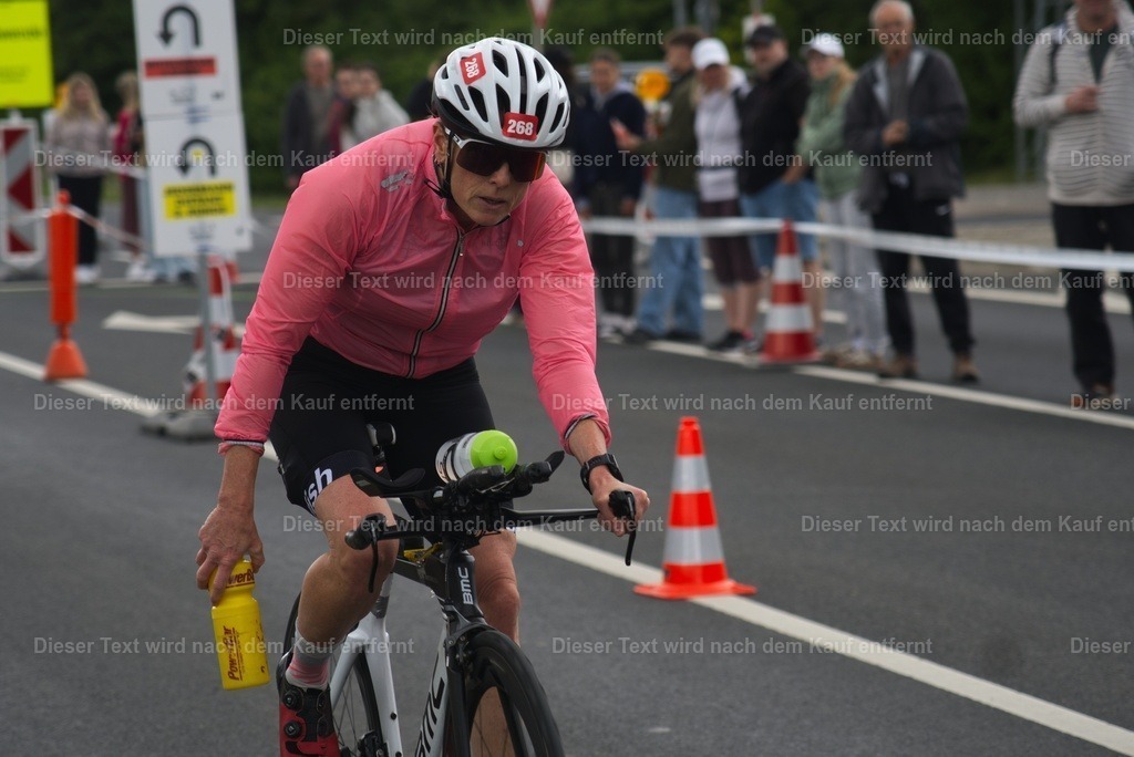 triathlon_wuerzburg_r_2026_06_14-139 | Shop für Fotos von Sportevents z.B. Obstacle Course Racing, OCR, Triathlon, Trail Run und MTB - Realisiert mit Pictrs.com