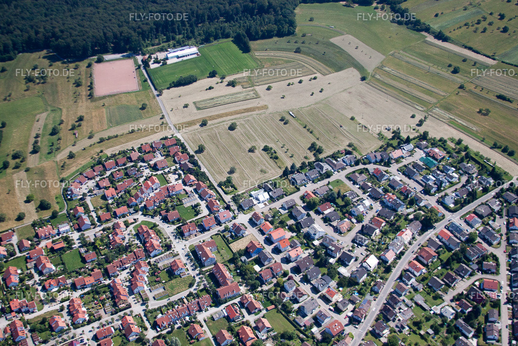 Ortsansicht | Luftbild: Ortsansicht im Ortsteil Spessart in Ettlingen im Bundesland Baden-Württemberg in Deutschland. Foto: IMG_42074.jpg vom 27.06.2011 durch Werner Riehm/FLY-FOTO.de - Realisiert mit Pictrs.com