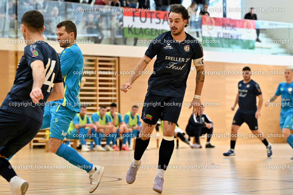 LPSV-Kärnten vs. FUTSAL versli.at Klagenfurt | #3 Nemanja Lukic LPSV-Kärnten, #5 Rok Rednak versli.at Klagenfurt, #14 Enis Musanovic LPSV-Kärnten, LPSV-Kärnten vs. FUTSAL versli.at Klagenfurt, LPSV-Kärnten vs. FUTSAL versli.at Klagenfurt am 01.02.2026 in Villach (Ballspielhalle St. Martin), Austria, (Photo by Bernd Stefan)