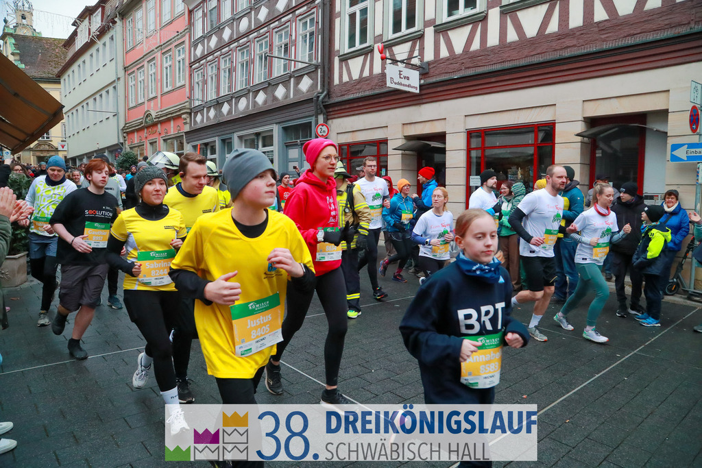 5km Roewisch Wohnbau Cup | 3 Koenigslauf 2024 5km Roewisch Wohnbau Cup - Realisiert mit Pictrs.com