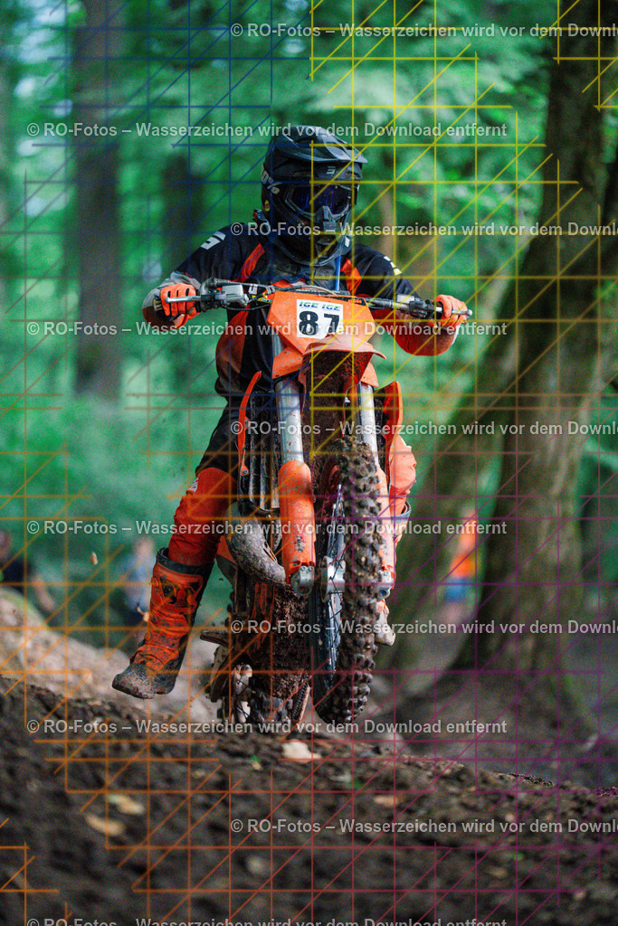 4 Lauf Schlüchtern IGE 2026-351 | Sportfotografie von RO-Fotos: Motorsport, Motocross, Enduro, Laufveranstaltungen und Triathlon. Professionelle Fotos von Sportlern und Events. - Realisiert mit Pictrs.com