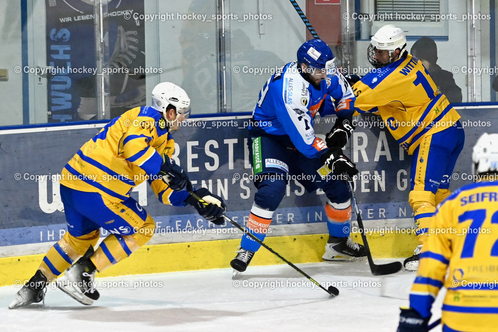 ESC SPARKASSE STEINDORF vs. EHC Althofen | #18 Isopp Maximilian Oliver EHC Althofen, #79 Petrik Benjamin ESC Steindorf, #11 Witting Samuel EHC Althofen, ESC SPARKASSE STEINDORF vs. EHC Althofen, ESC SPARKASSE STEINDORF vs. EHC Althofen am 06.03.2026 in Steindorf (Ossiachersee Halle), Austria, (Photo by Bernd Stefan)
