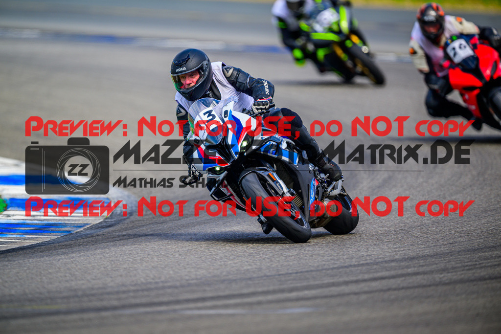 MaZZes_Fotomatrix_20250627_6007705_9285-2 | INST