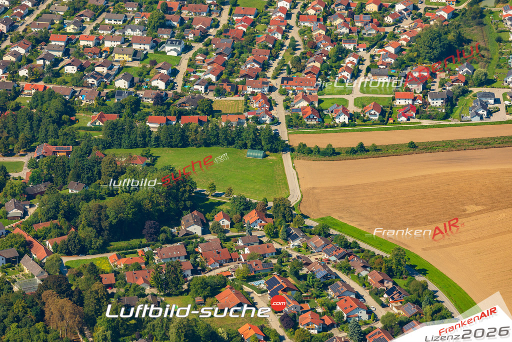 Luftaufnahme von Zangberg - Die Luftaufnahme wurde 2025 vom UL-Flugzeug heraus erstellt ( keine Drohne ) - Hochauflösende Luftaufnahme - für professionelle Ausdrucke geeignet. Die Geschenkidee !Mit Lizenz und Bildrechte bestellbar