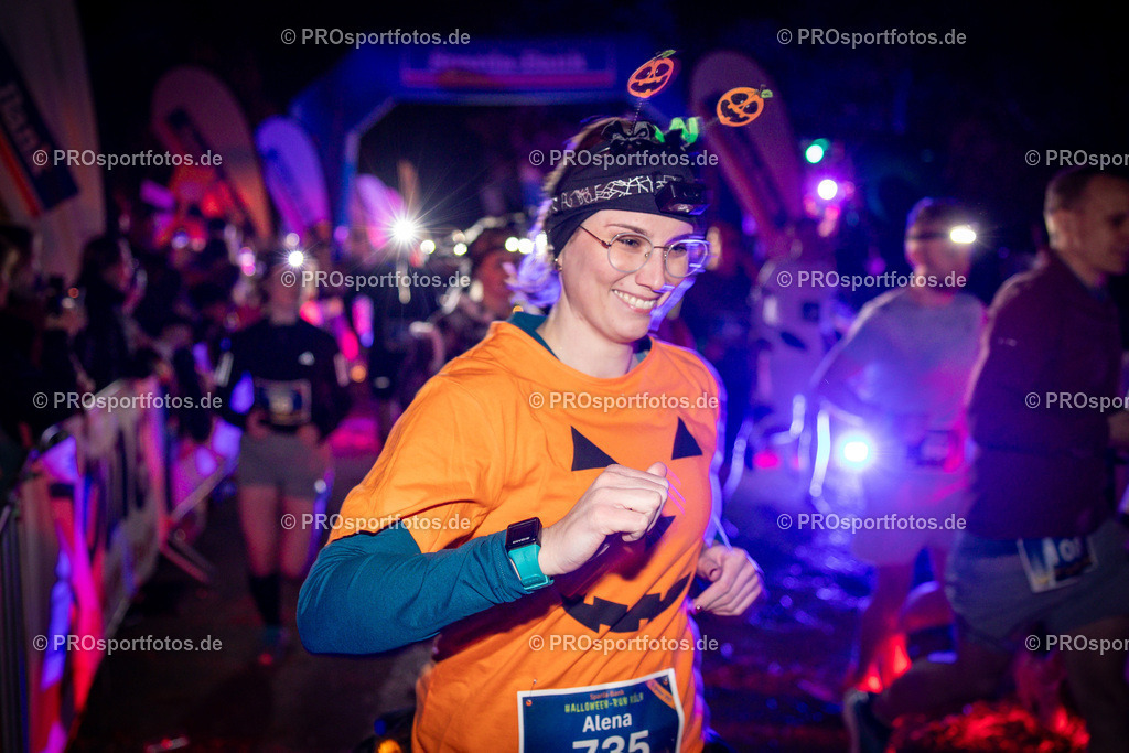 Halloween Run 2025 in Koeln, 31.10.2025 | Impressionen vom Halloween Run 2025 am 31.10.2025 in Koeln (Forstbotanischer Garten Rodenkirchen). Foto: Axel Kohring/Beautiful Sports