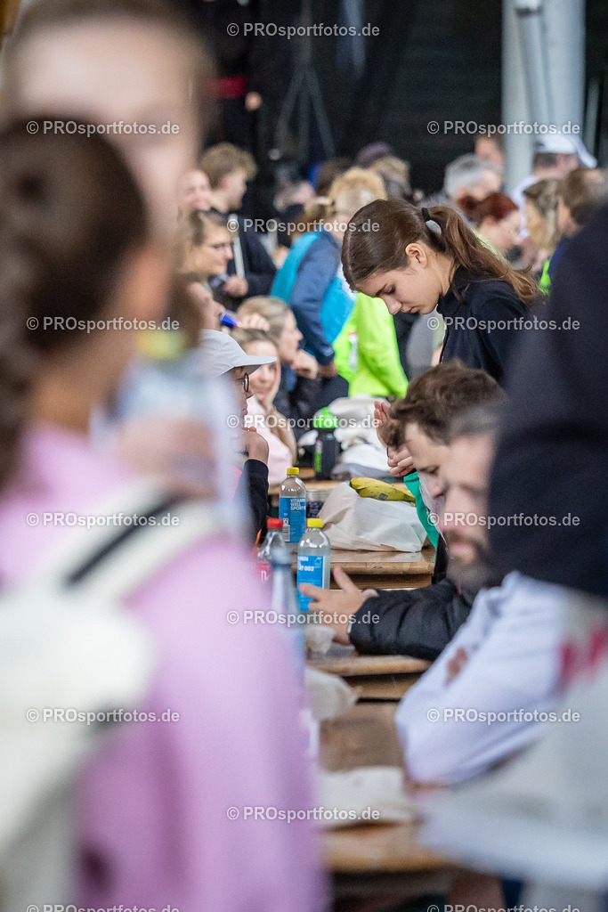 22. ASV Nachtlauf; Koeln, 28.05.25 | Impressionen vom 22. ASV Nachtlauf am 28.05.25 am Tanzbrunnen in Koeln. Foto: BEAUTIFUL SPORTS/Leah Kohring