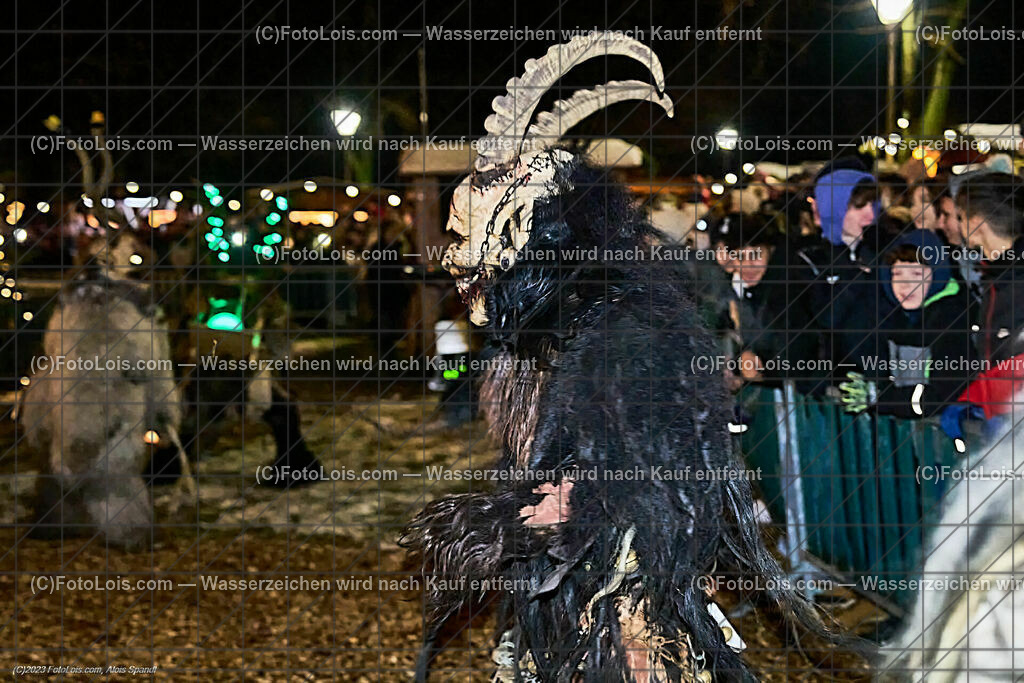 ALP5261_WIESELBURGER ADVENT_Perchtenlauf | (C)FotoLois.com, Alois Spandl, WIESELBURGER ADVENT, Perchtenlauf, So 10. Dez. 2023.