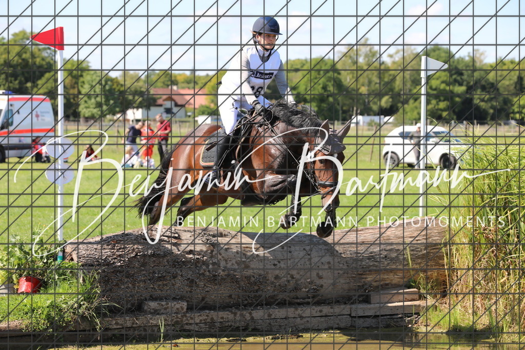 AZ2A9853 | Benjamin Bartmann Photomoments